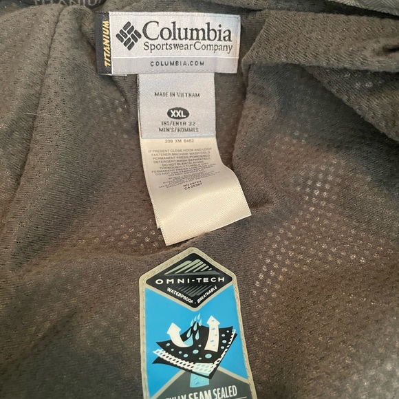Columbia Omni-Tech Ski Pants - Picture 4 of 5